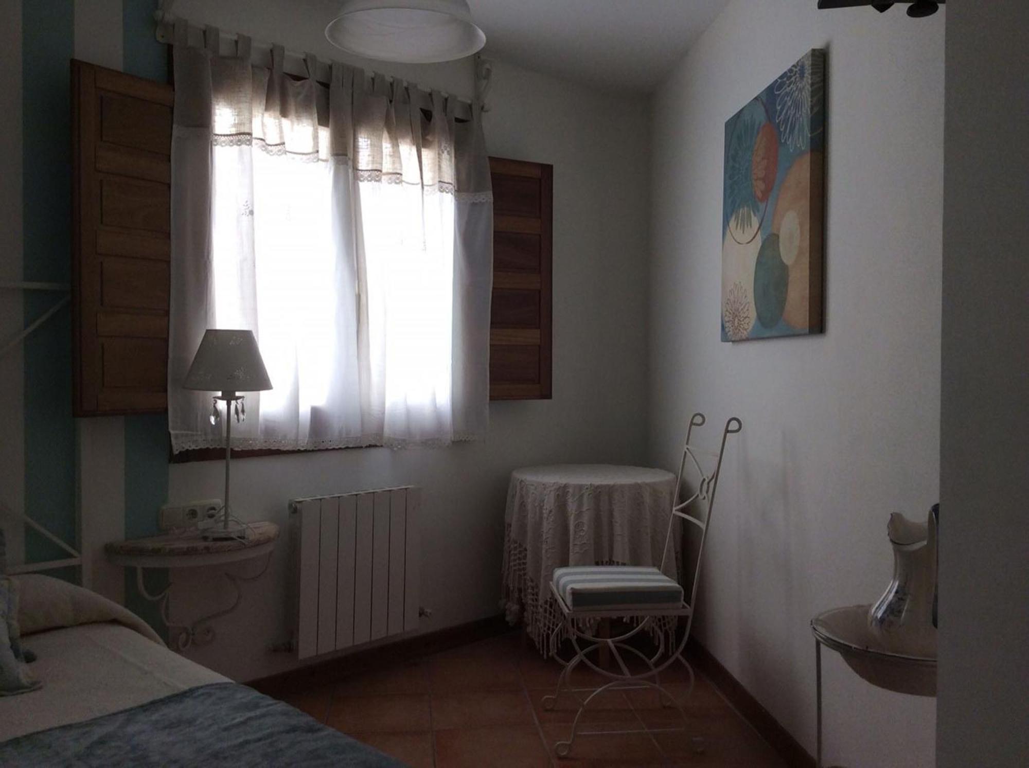 Hotel Rural Los Roturos Maestu Δωμάτιο φωτογραφία