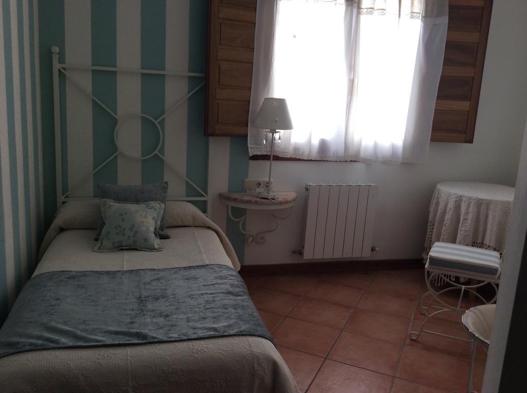 Hotel Rural Los Roturos Maestu Δωμάτιο φωτογραφία